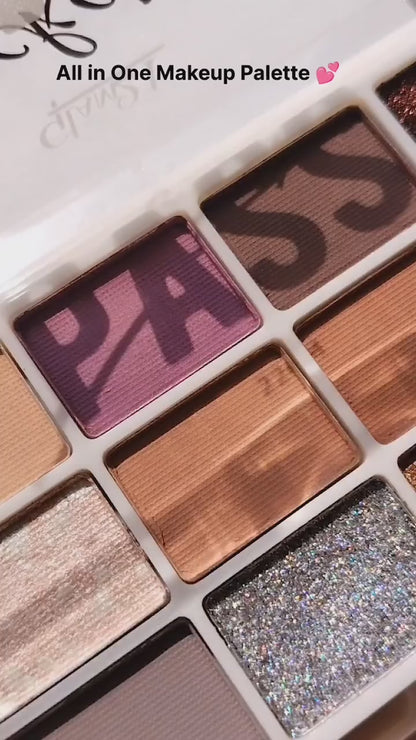 Pocket Pass All in one Makeup Palette